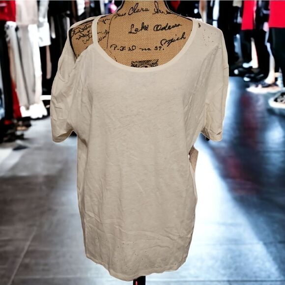 Free People Distressed Tee Size Small - Picture 1 of 8